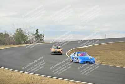 media/Jan-26-2025-CalClub SCCA (Sun) [[cfcea7df88]]/Group 1/Race/